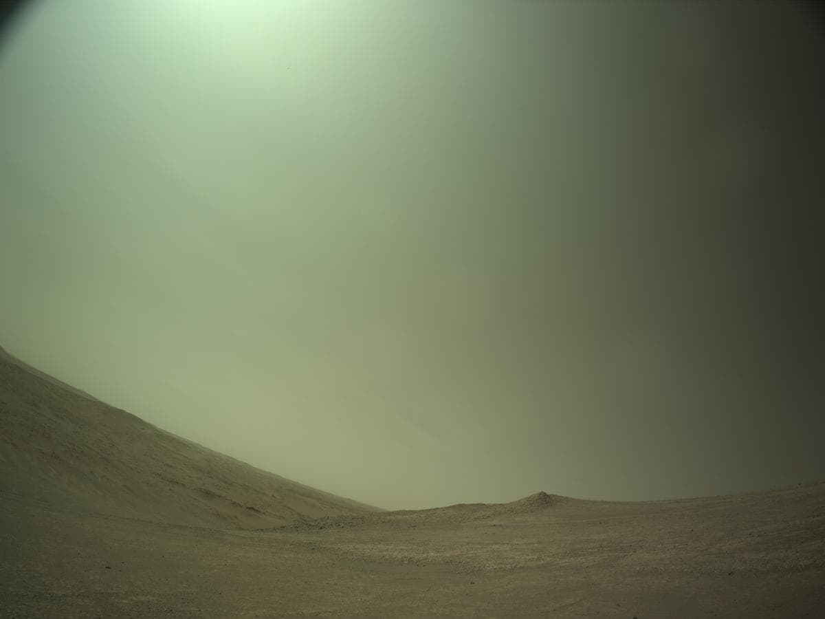 Foto de Marte da câmera NAVCAM_LEFT