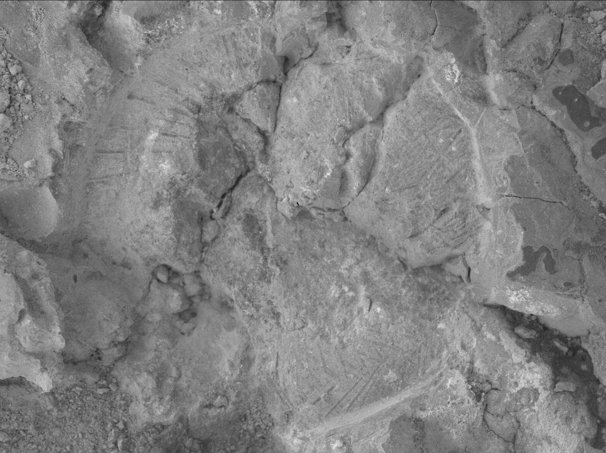 Foto de Marte da câmera SHERLOC_WATSON