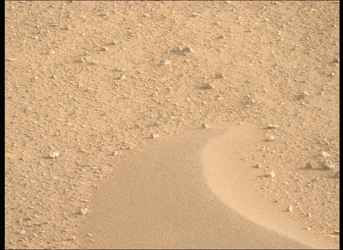 Foto de Marte da câmera MCZ_RIGHT