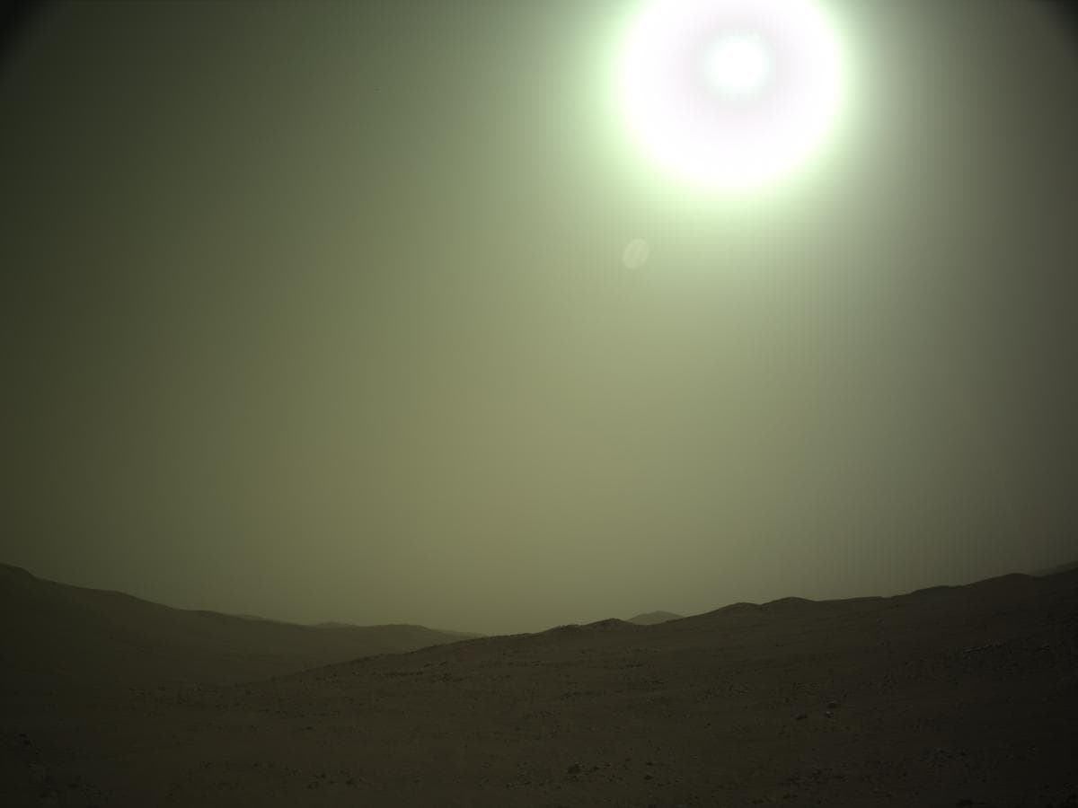 Foto de Marte da câmera NAVCAM_LEFT