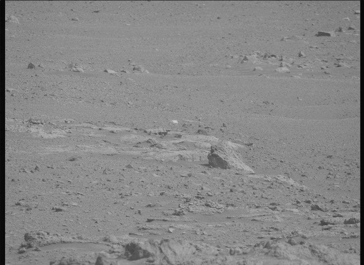 Foto de Marte da câmera MCZ_RIGHT