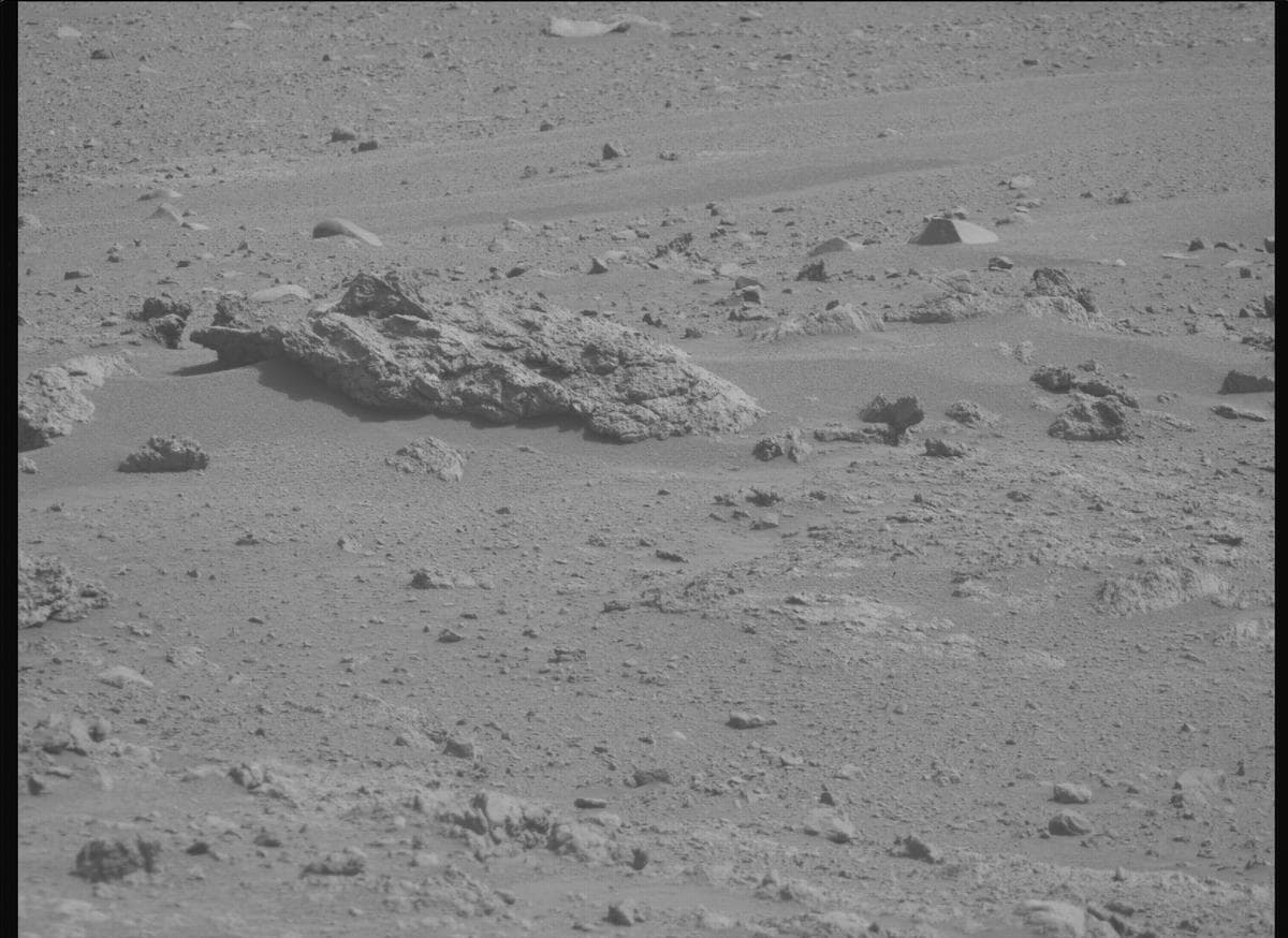 Foto de Marte da câmera MCZ_RIGHT