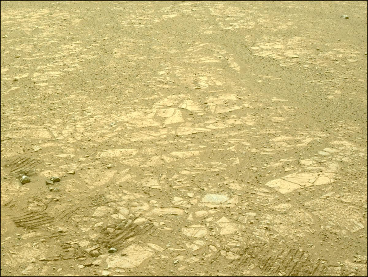 Foto de Marte da câmera NAVCAM_LEFT