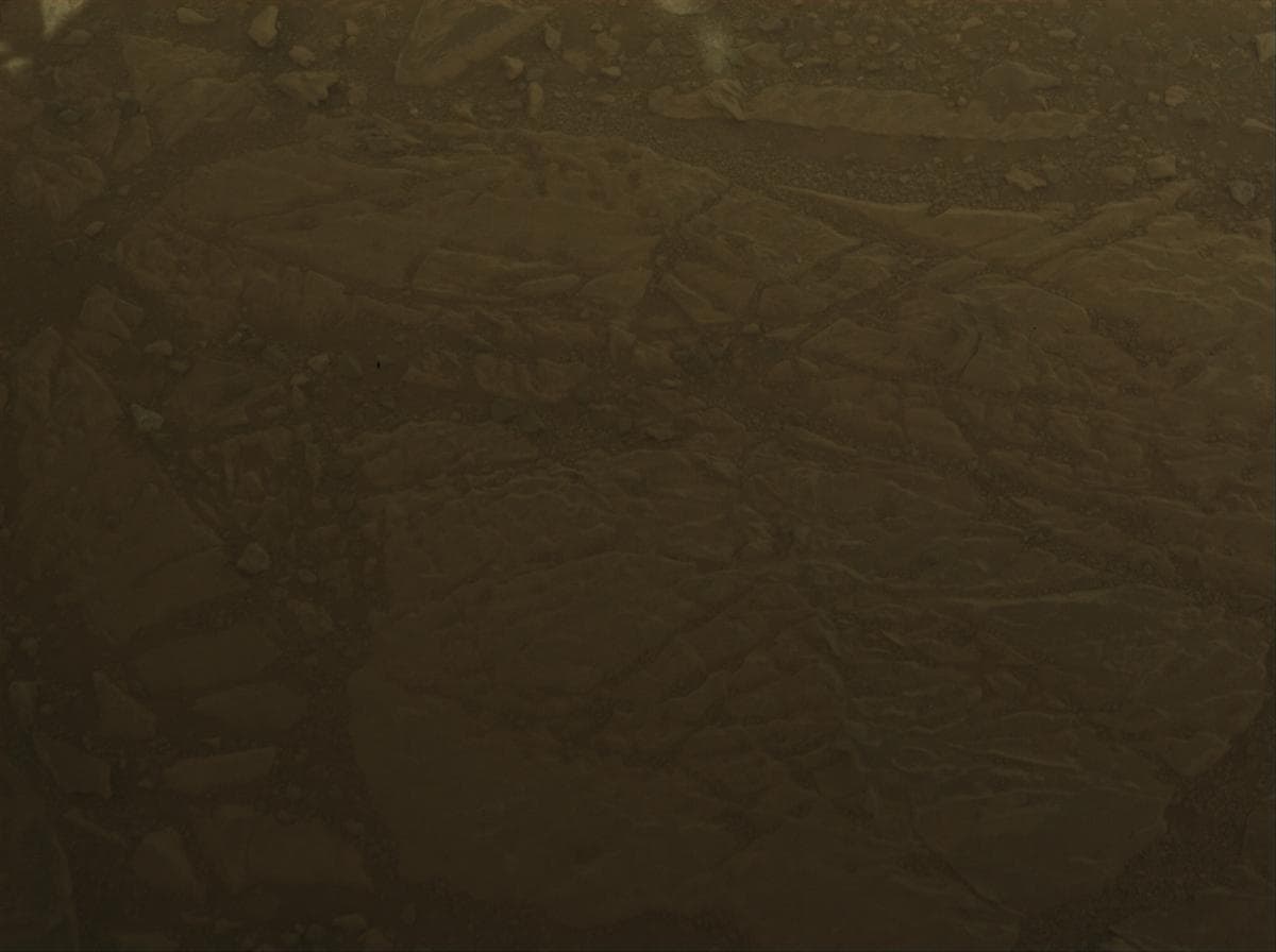 Foto de Marte da câmera FRONT_HAZCAM_LEFT_A