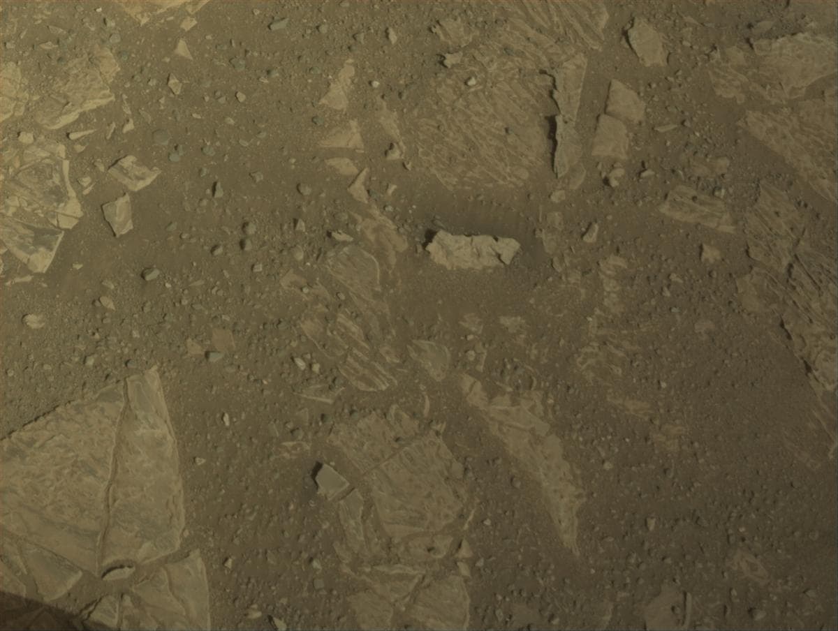 Foto de Marte da câmera NAVCAM_RIGHT