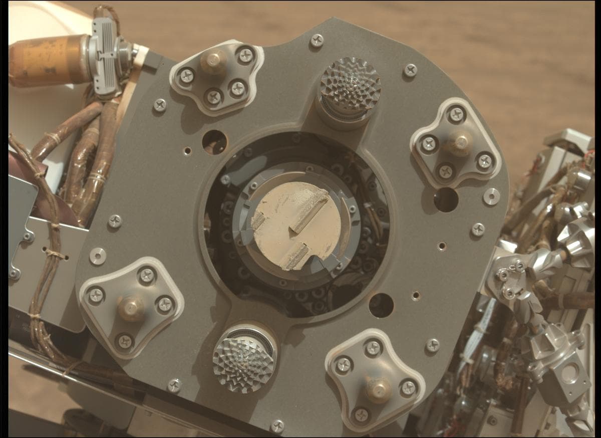 Foto de Marte da câmera MCZ_LEFT