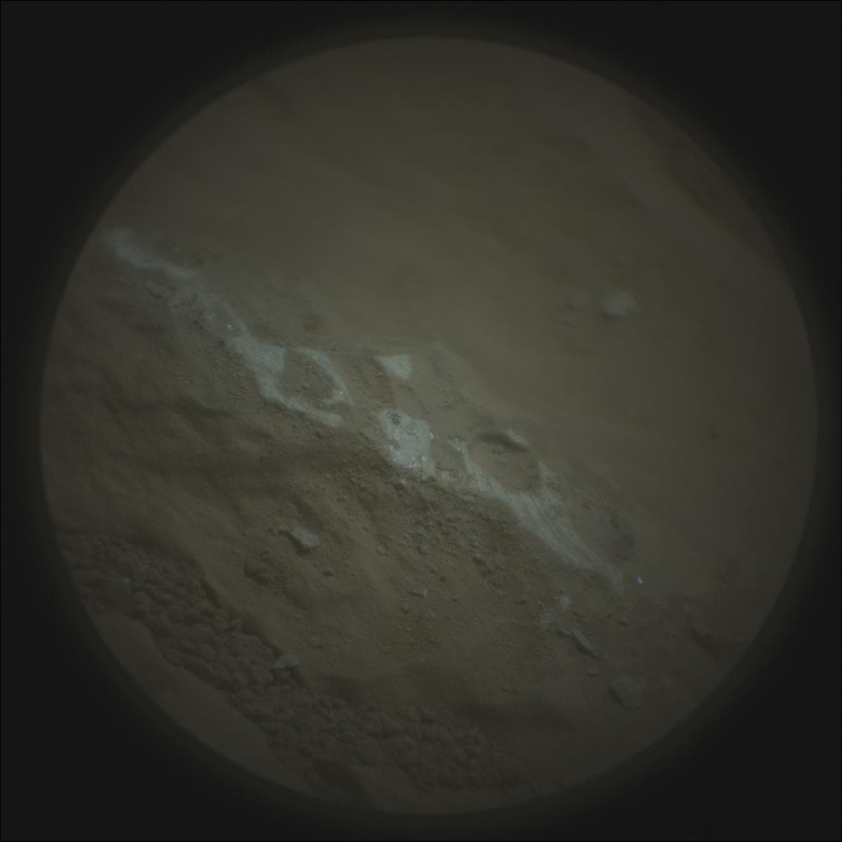 Foto de Marte da câmera SUPERCAM_RMI