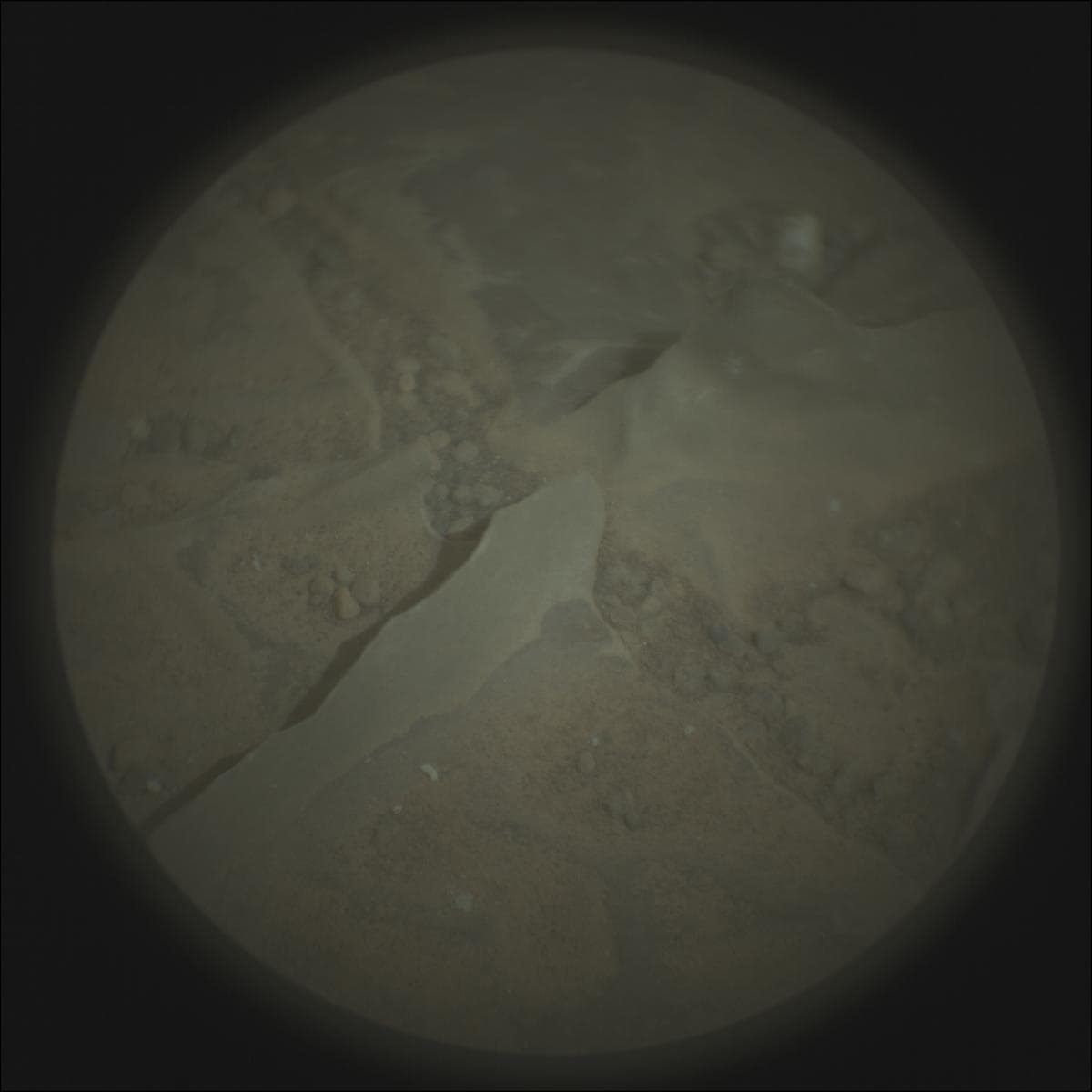 Foto de Marte da câmera SUPERCAM_RMI