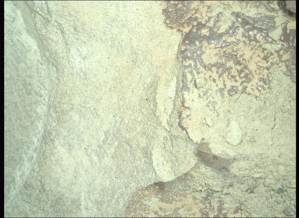 Foto de Marte da câmera SHERLOC_WATSON