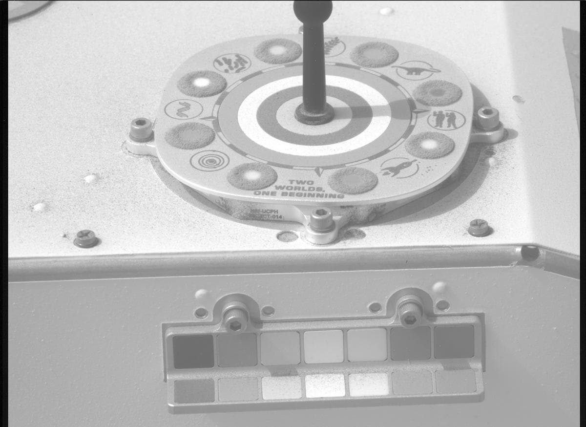 Foto de Marte da câmera MCZ_RIGHT