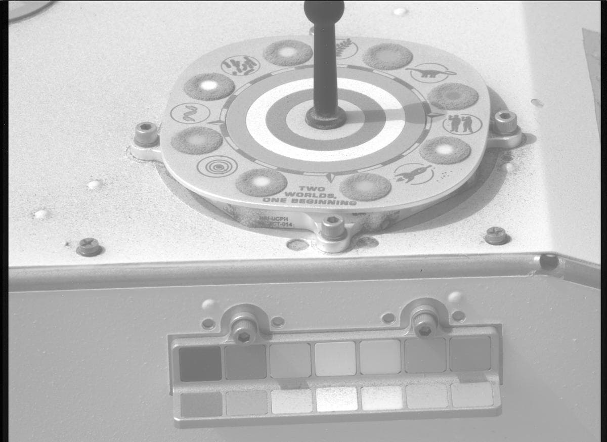 Foto de Marte da câmera MCZ_RIGHT