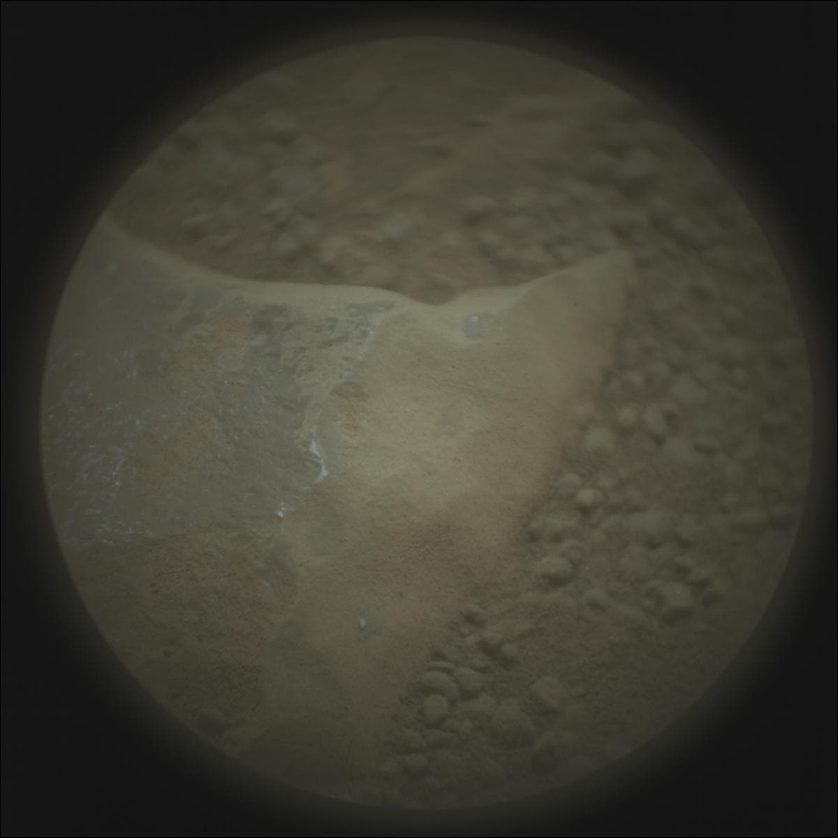 Foto de Marte da câmera SUPERCAM_RMI