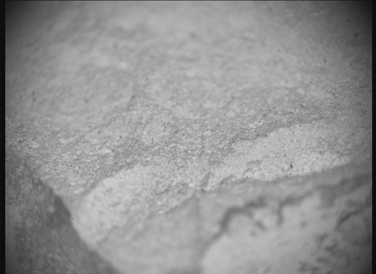 Foto de Marte da câmera SHERLOC_ACI