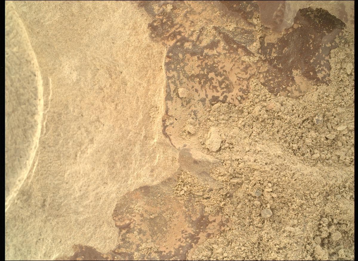 Foto de Marte da câmera SHERLOC_WATSON