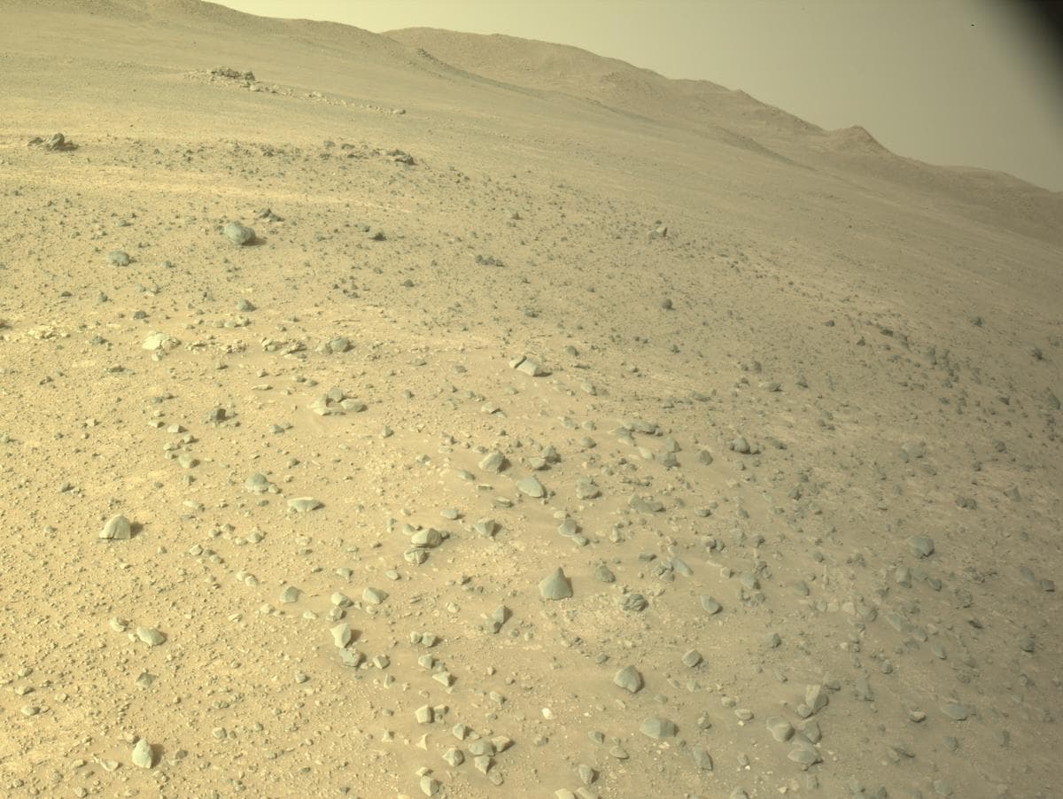 Foto de Marte da câmera NAVCAM_RIGHT