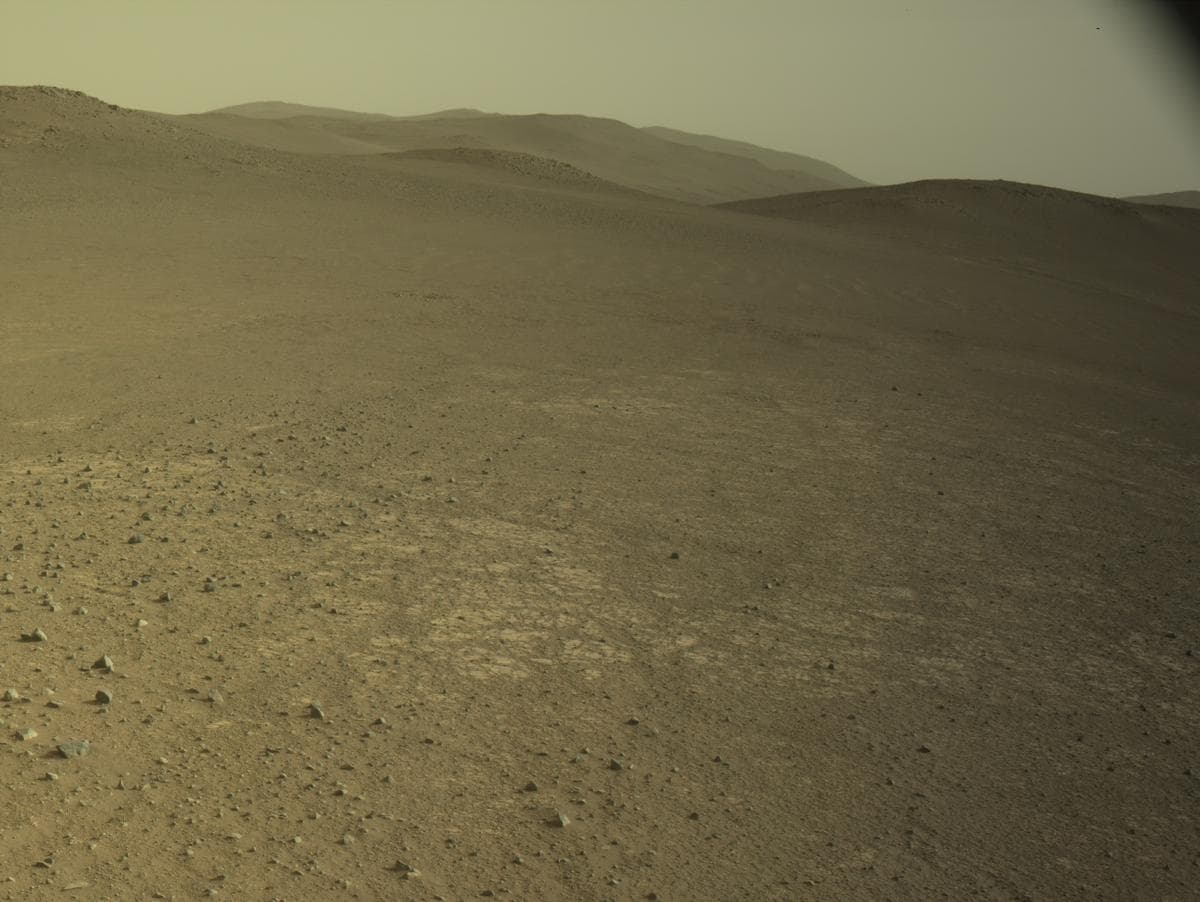 Foto do rover em Marte de 2026-02-16