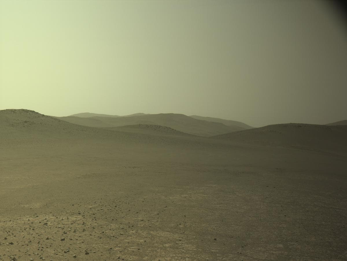 Foto do rover em Marte de 2026-02-17