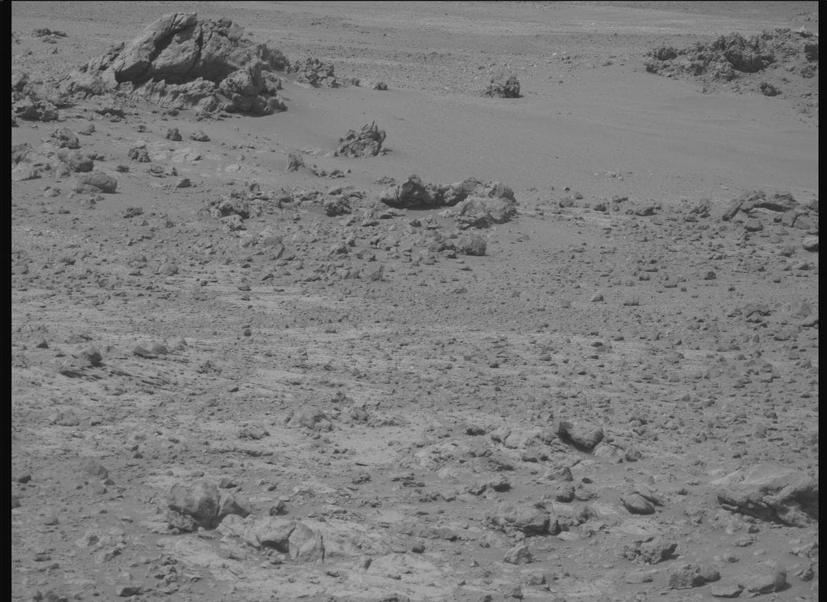 Foto de Marte da câmera MCZ_RIGHT