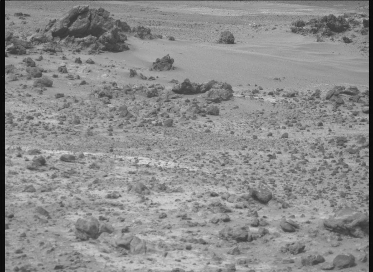 Foto de Marte da câmera MCZ_RIGHT