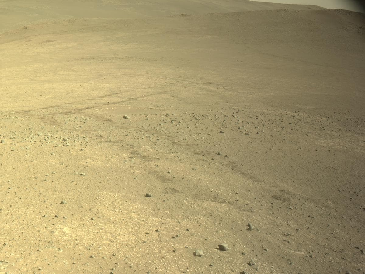 Foto do rover em Marte de 2026-02-20