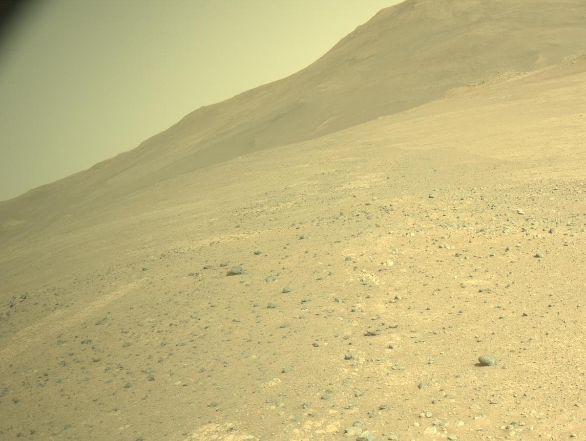 Foto do rover em Marte de 2026-02-20