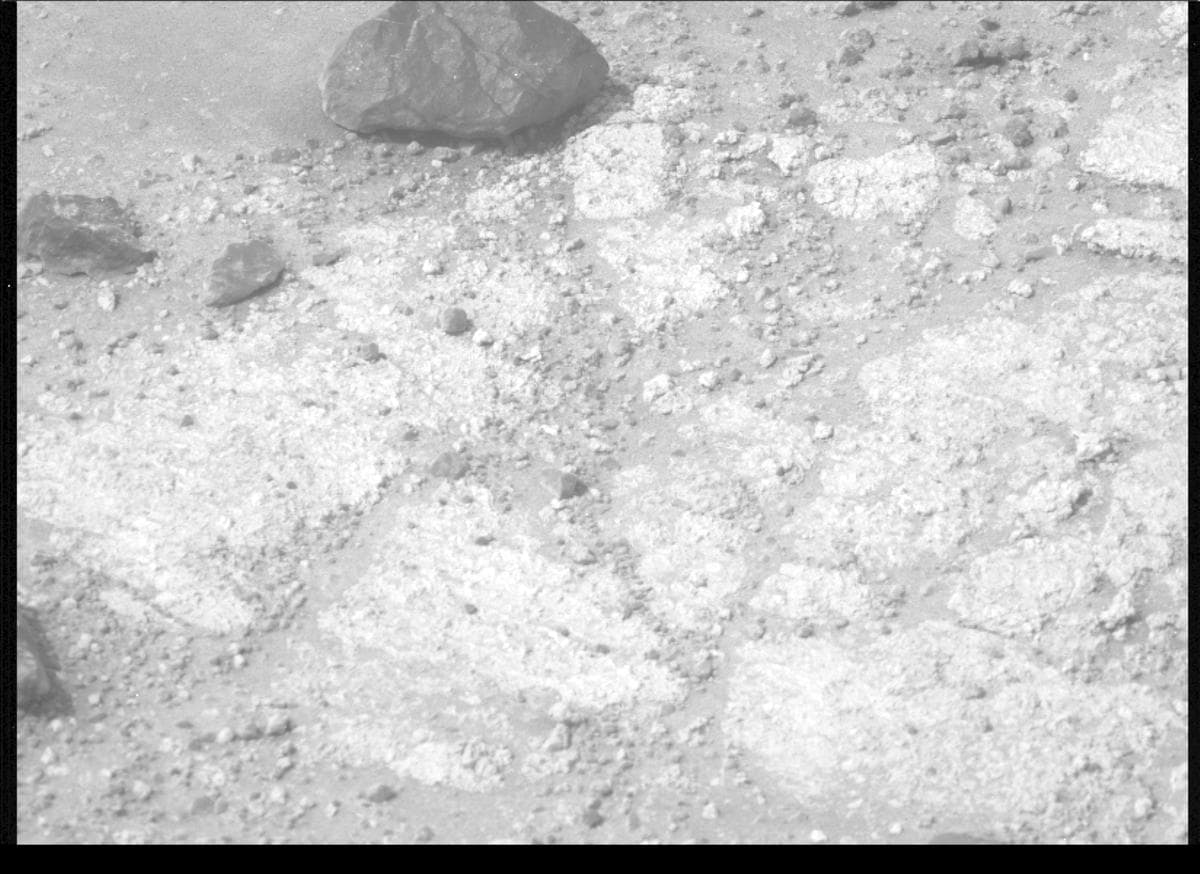 Foto de Marte da câmera MCZ_LEFT