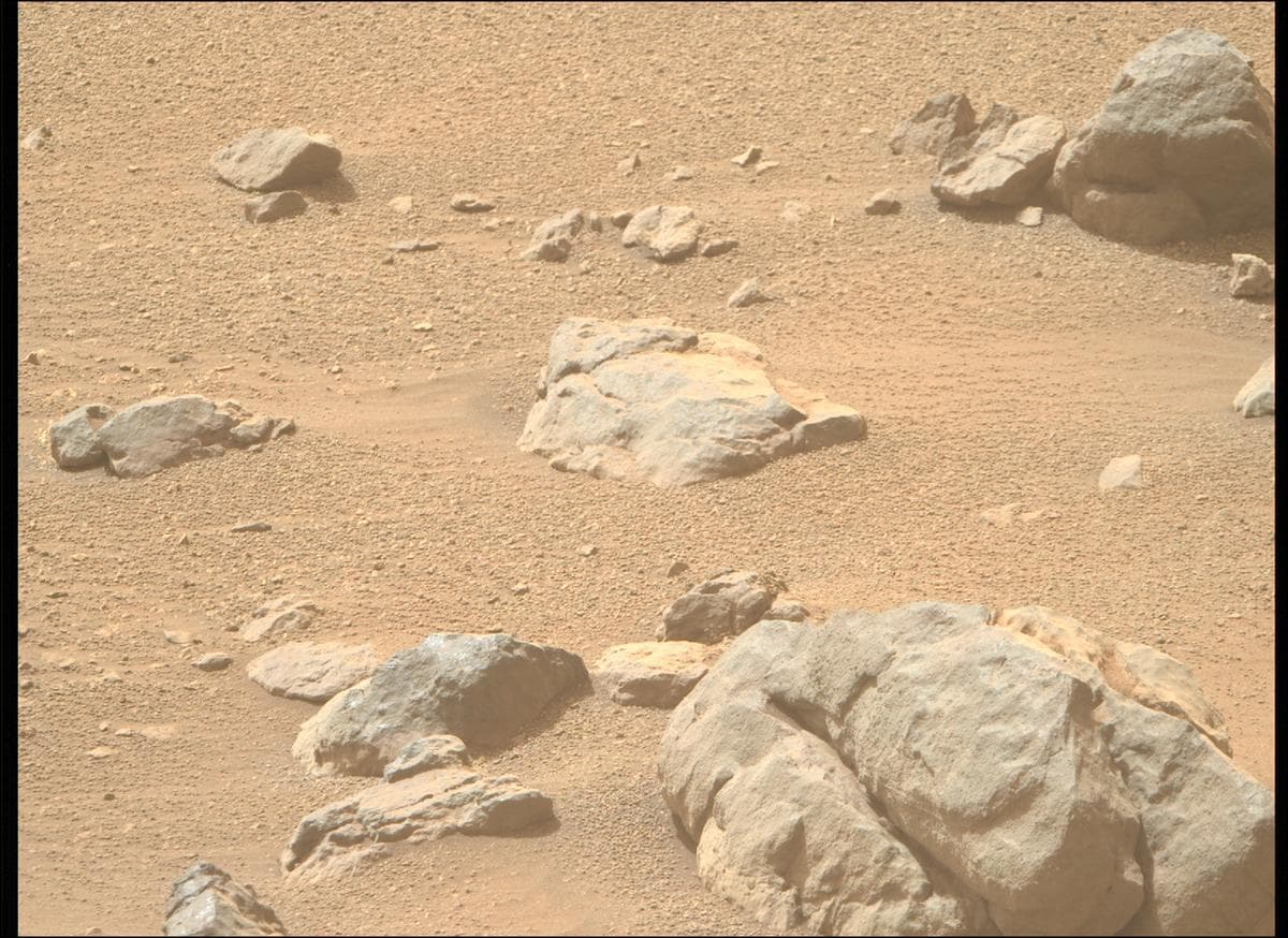 Foto de Marte da câmera MCZ_RIGHT