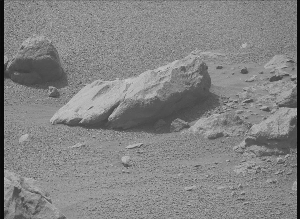 Foto de Marte da câmera MCZ_RIGHT