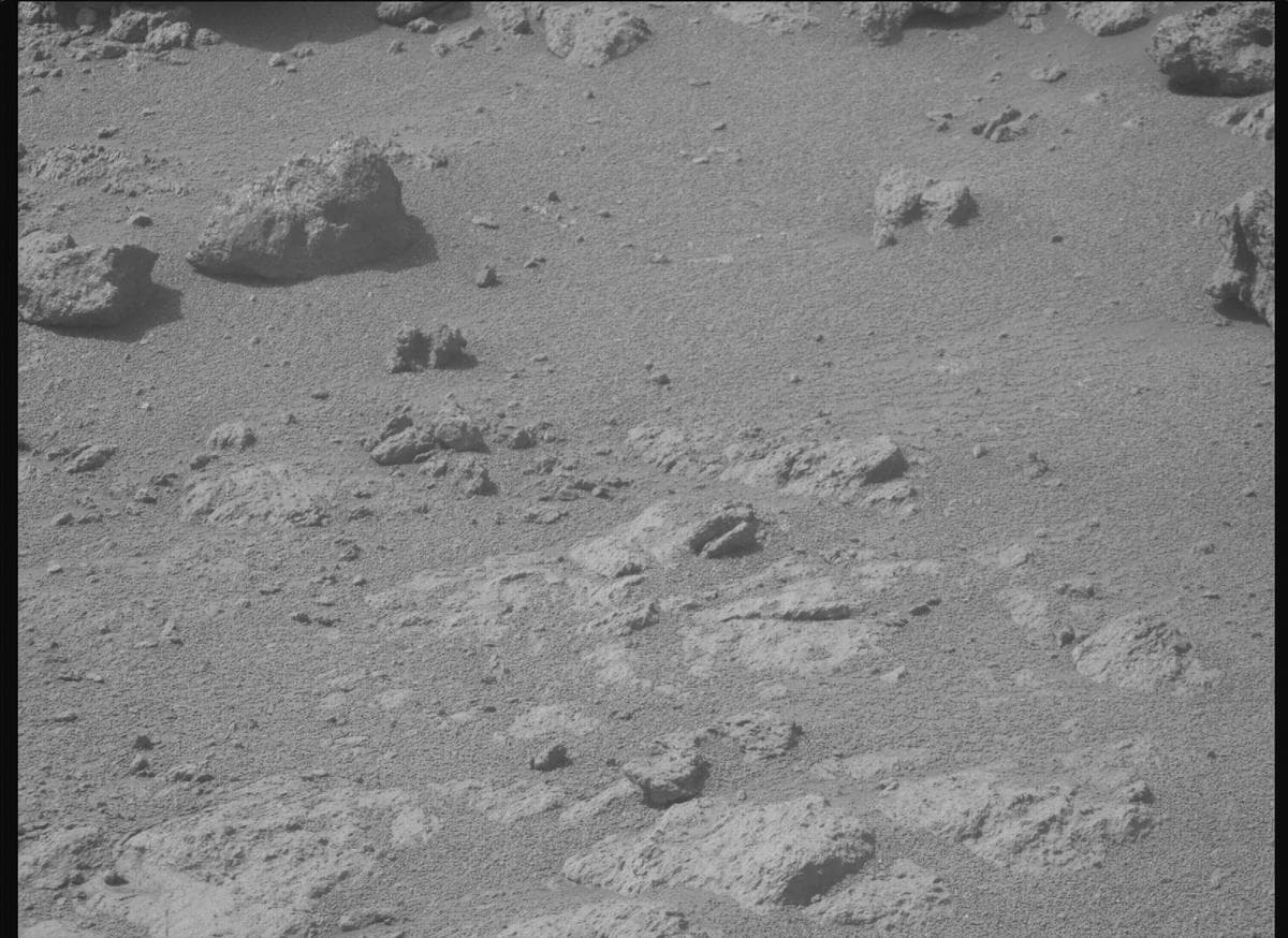 Foto de Marte da câmera MCZ_RIGHT