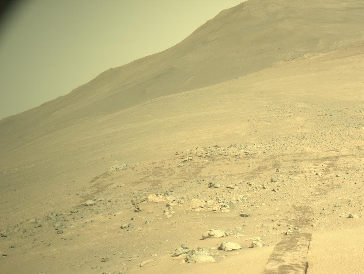 Foto do rover em Marte de 2026-03-03