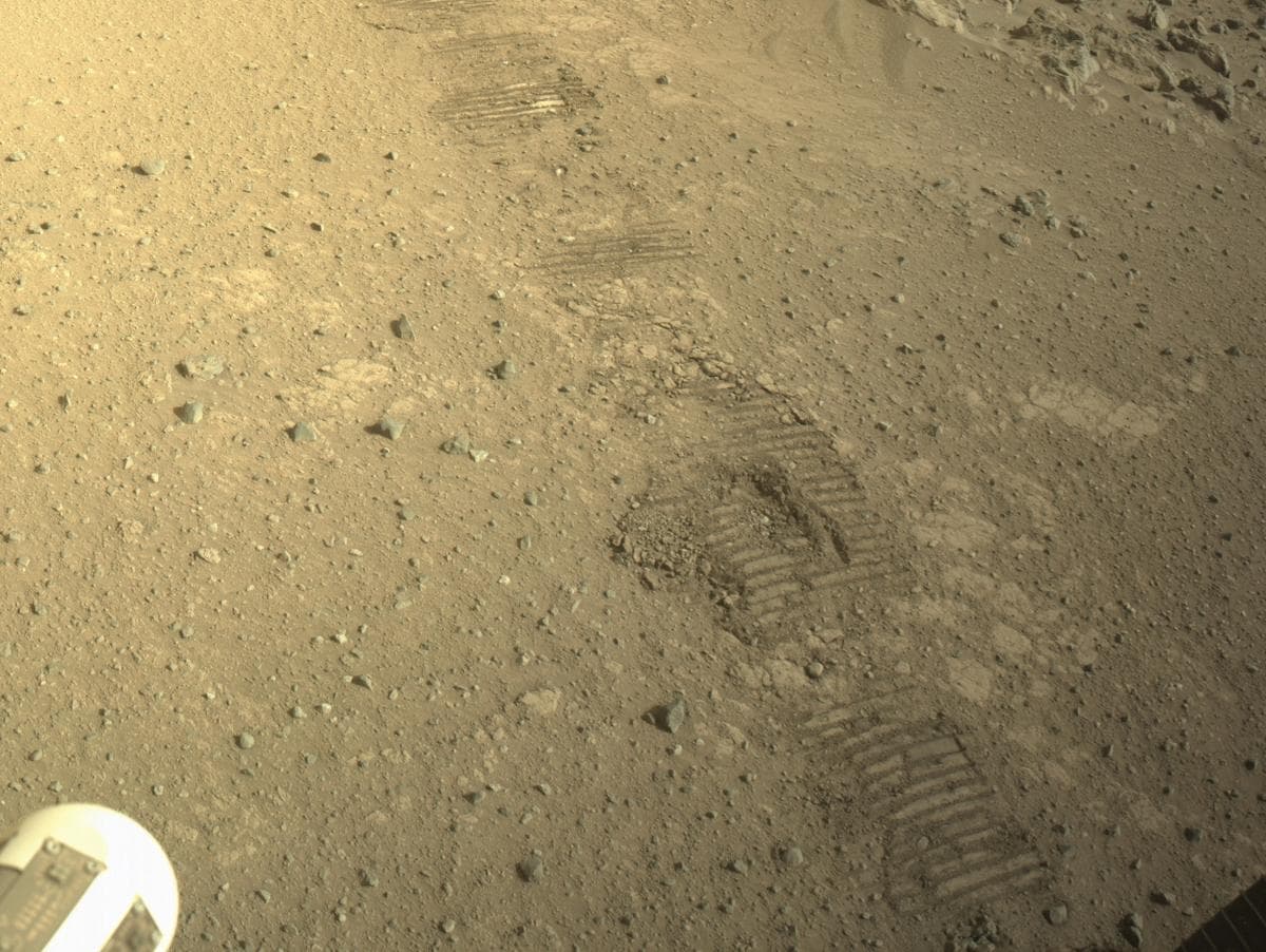 Foto do rover em Marte de 2026-03-03