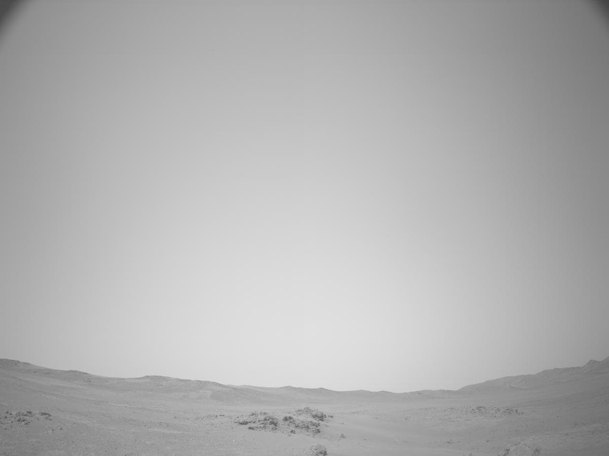 Foto do rover em Marte de 2026-03-04