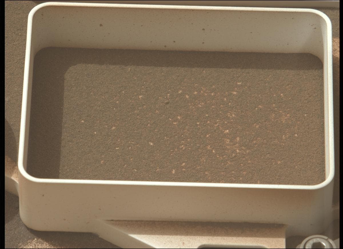 Foto de Marte da câmera MCZ_LEFT