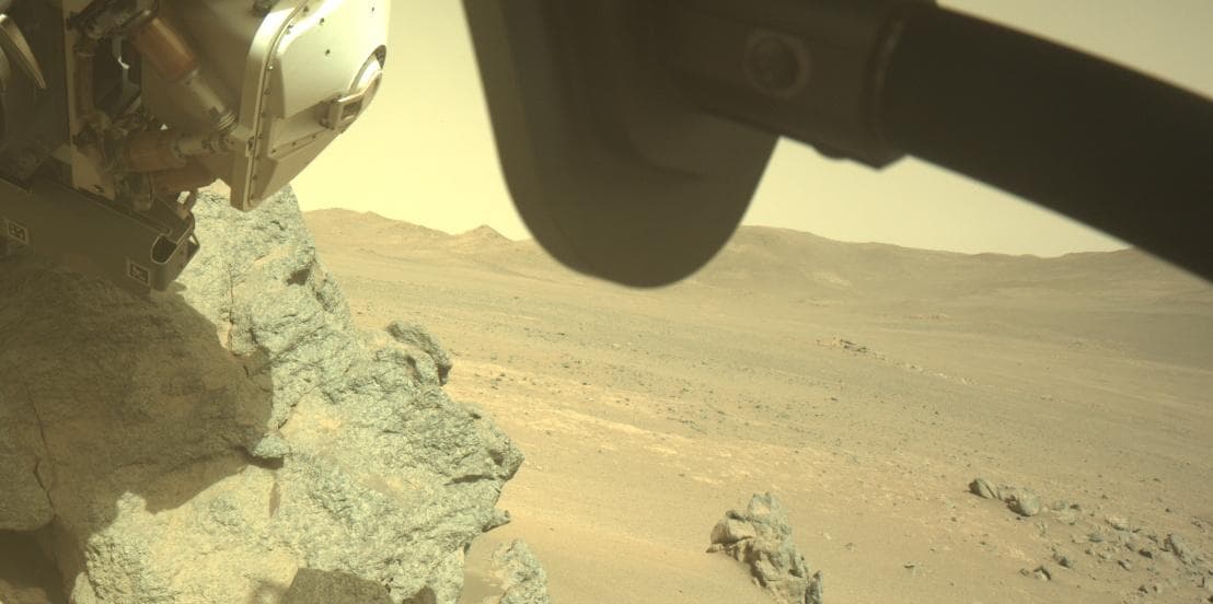 Foto do rover em Marte de 2026-03-08