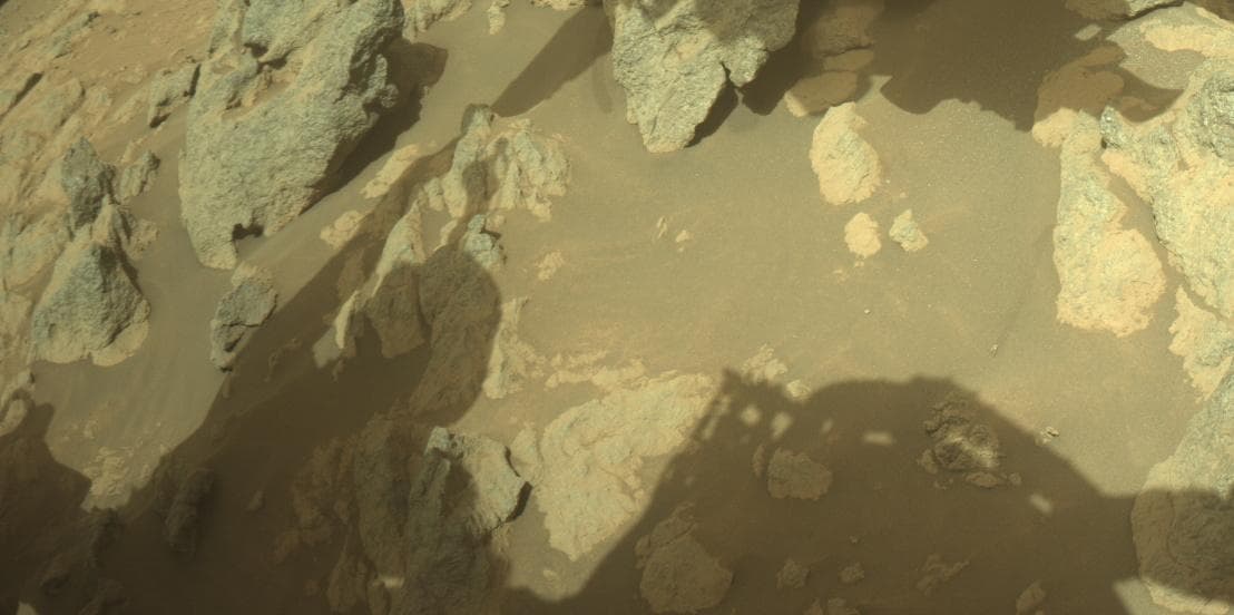 Foto do rover em Marte de 2026-03-08