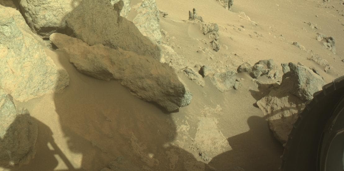 Foto do rover em Marte de 2026-03-08