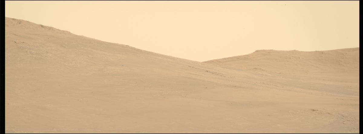 Foto de Marte da câmera MCZ_RIGHT