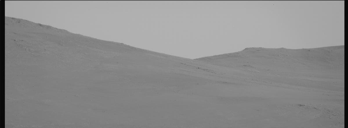 Foto de Marte da câmera MCZ_RIGHT