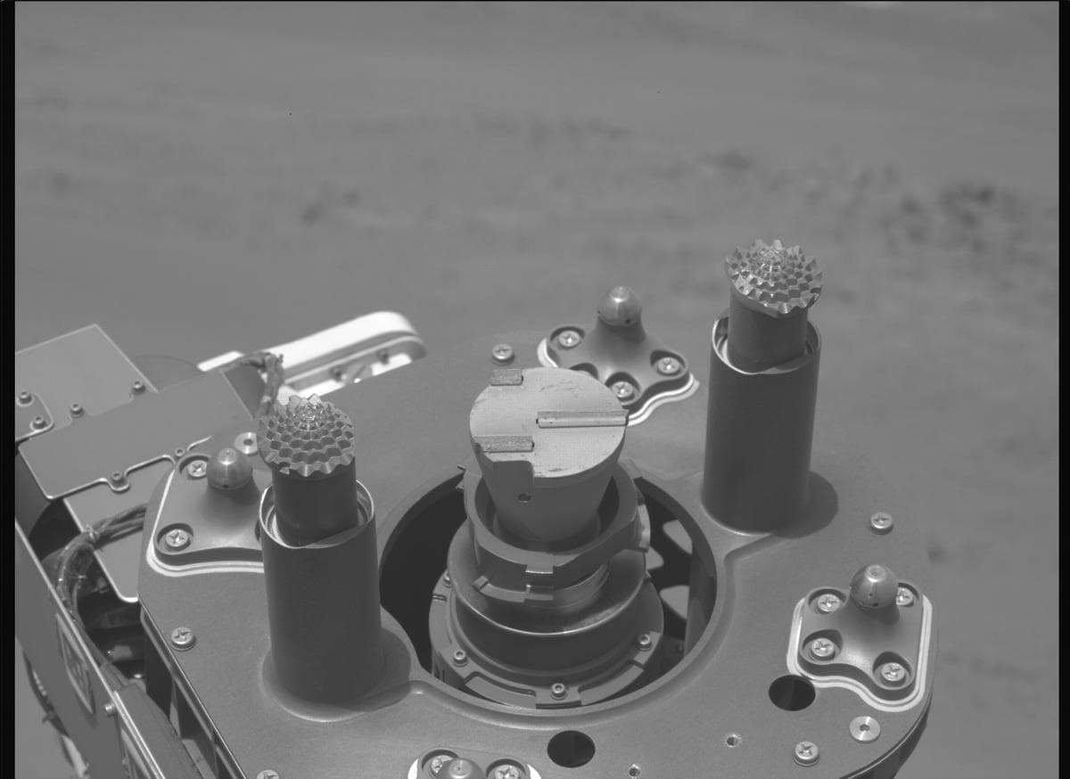 Foto de Marte da câmera MCZ_LEFT