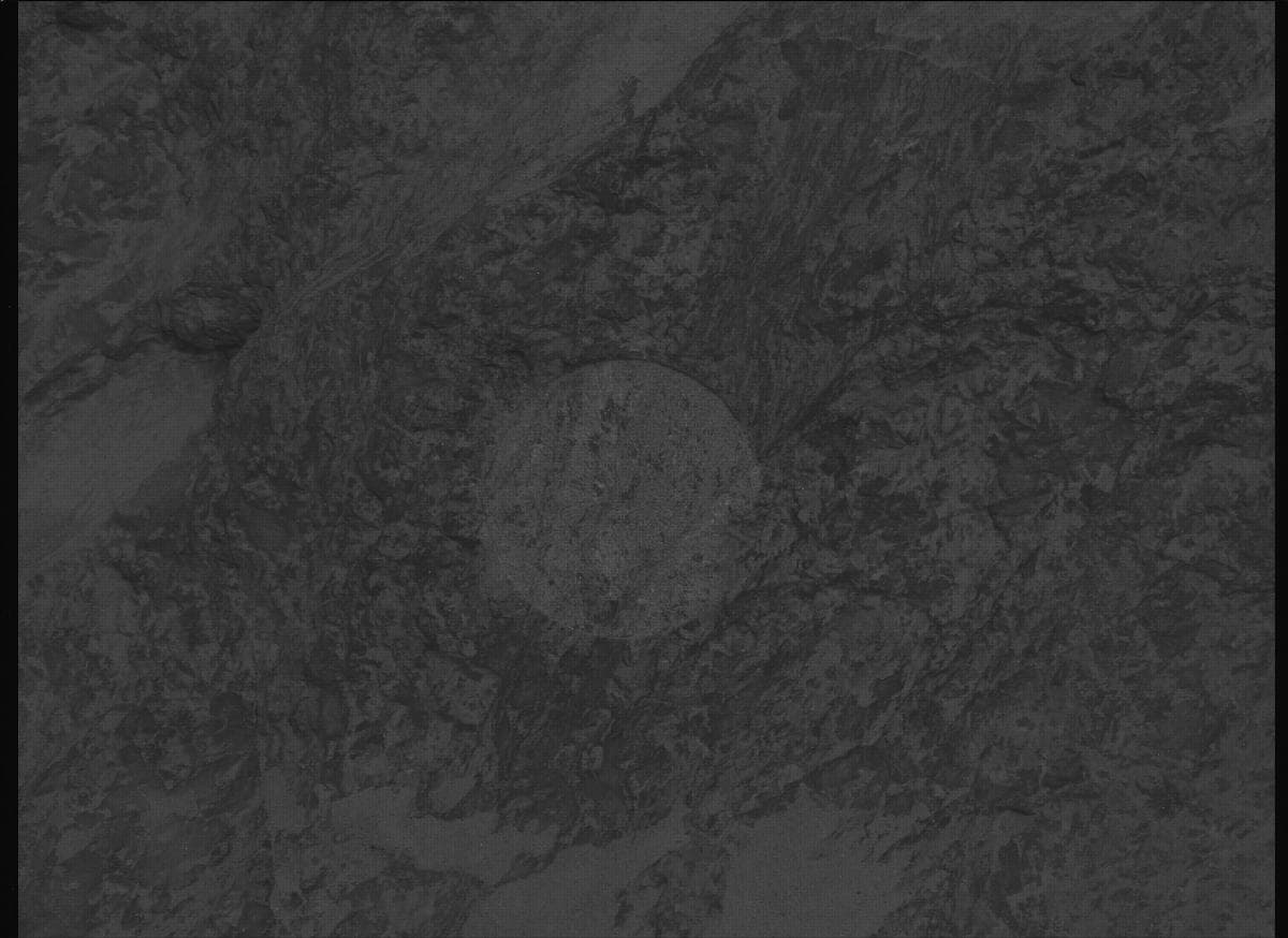 Foto de Marte da câmera MCZ_LEFT