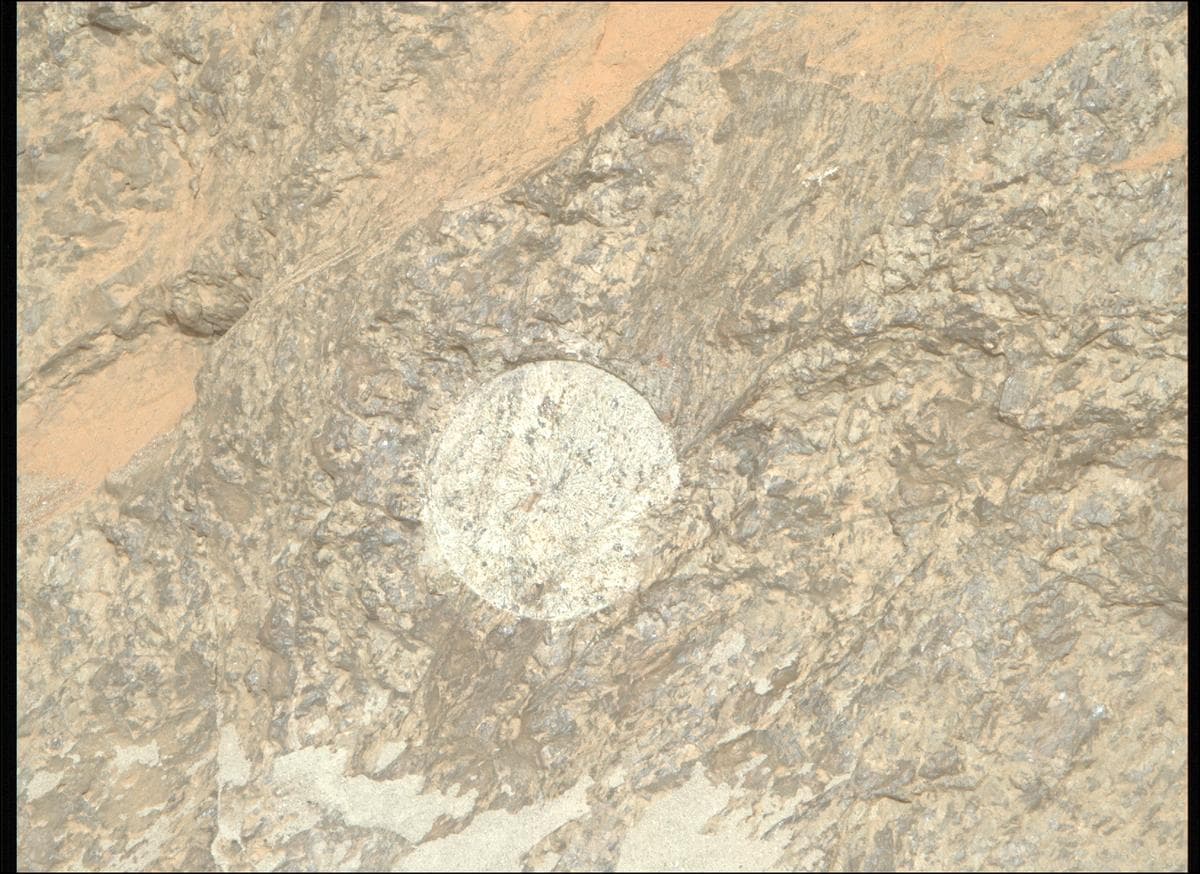 Foto de Marte da câmera MCZ_RIGHT