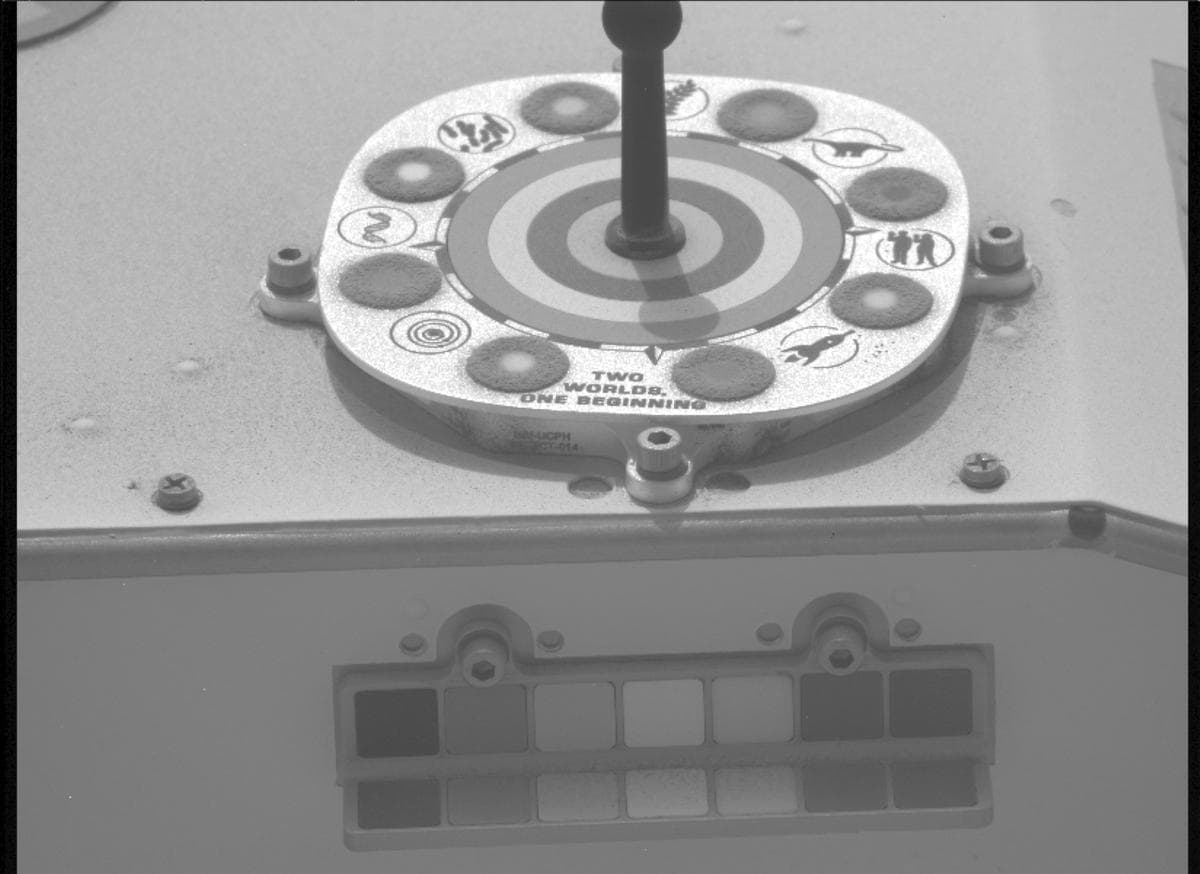 Foto de Marte da câmera MCZ_RIGHT