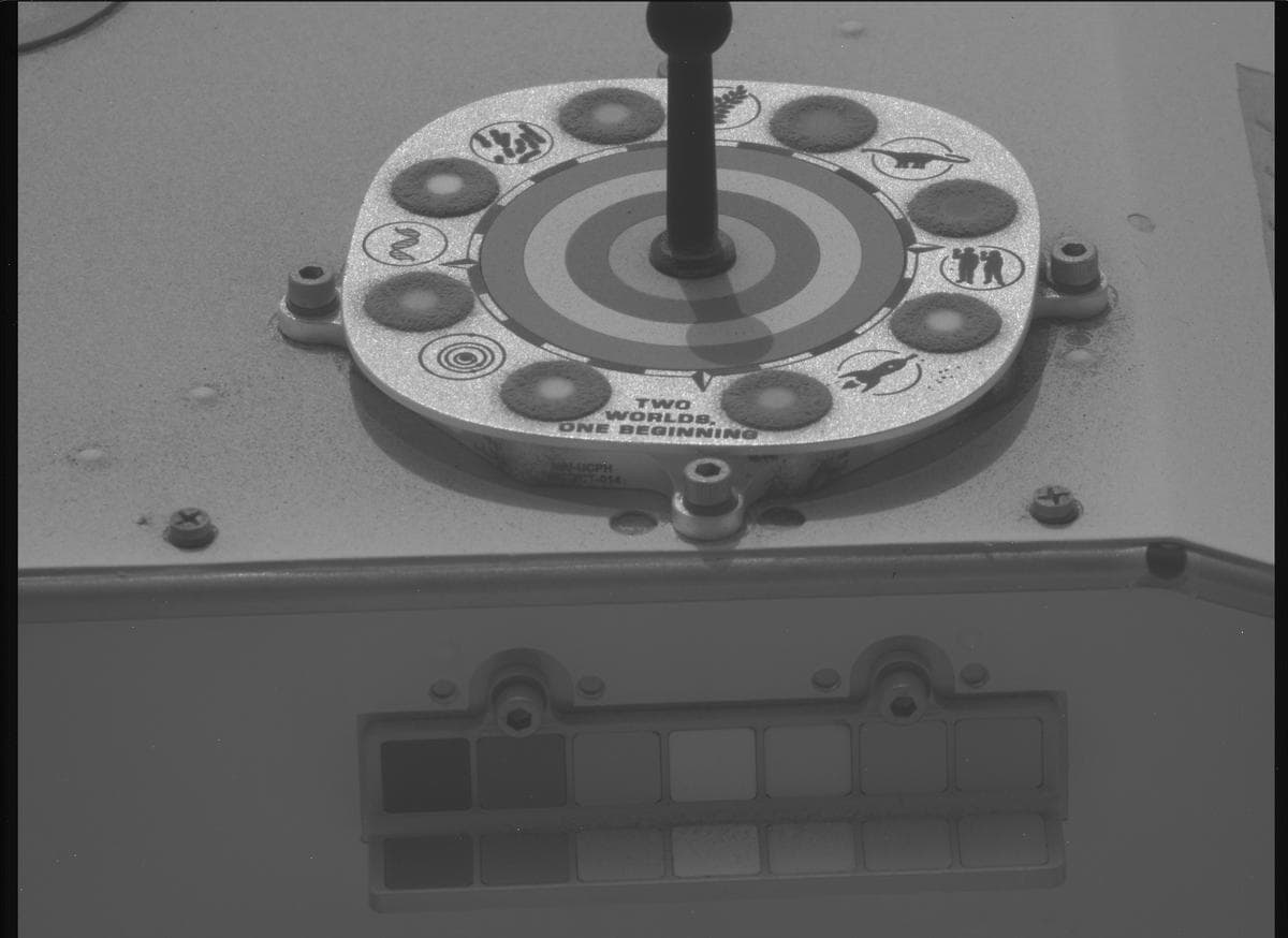 Foto de Marte da câmera MCZ_RIGHT