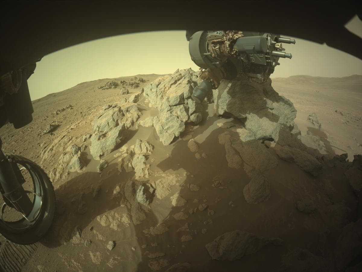 Foto do rover em Marte de 2026-03-12