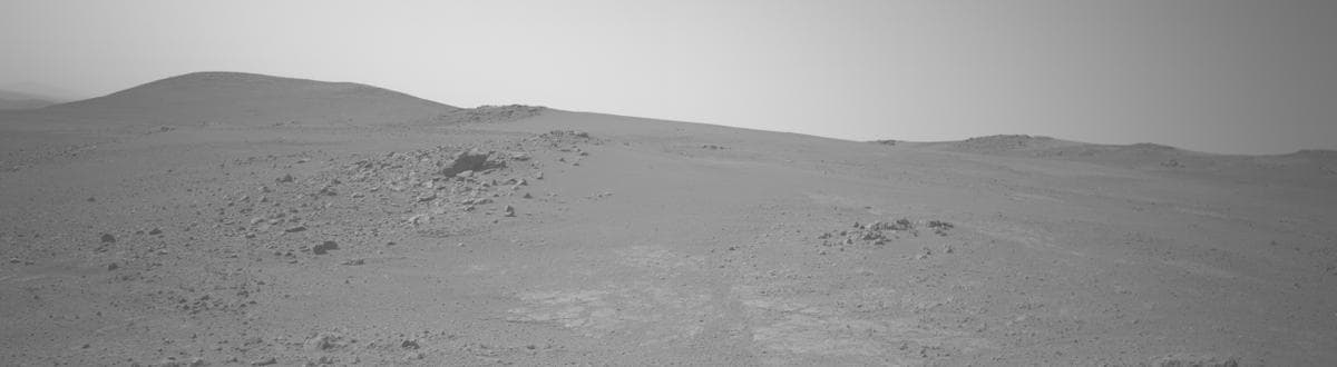 Foto do rover em Marte de 2026-03-13