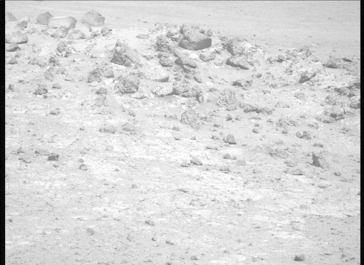 Foto de Marte da câmera MCZ_LEFT