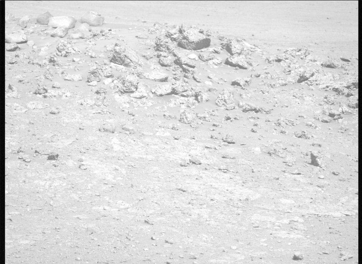 Foto de Marte da câmera MCZ_LEFT