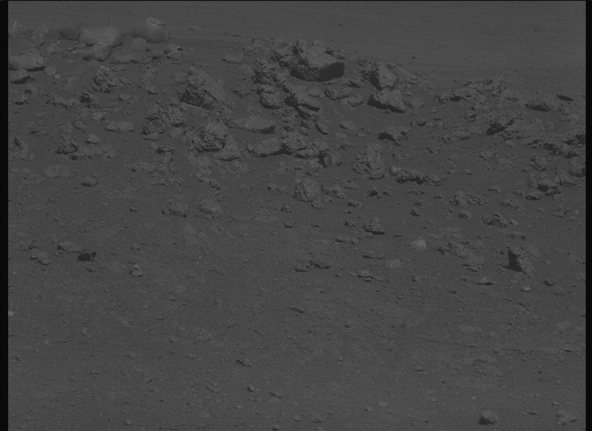 Foto de Marte da câmera MCZ_LEFT