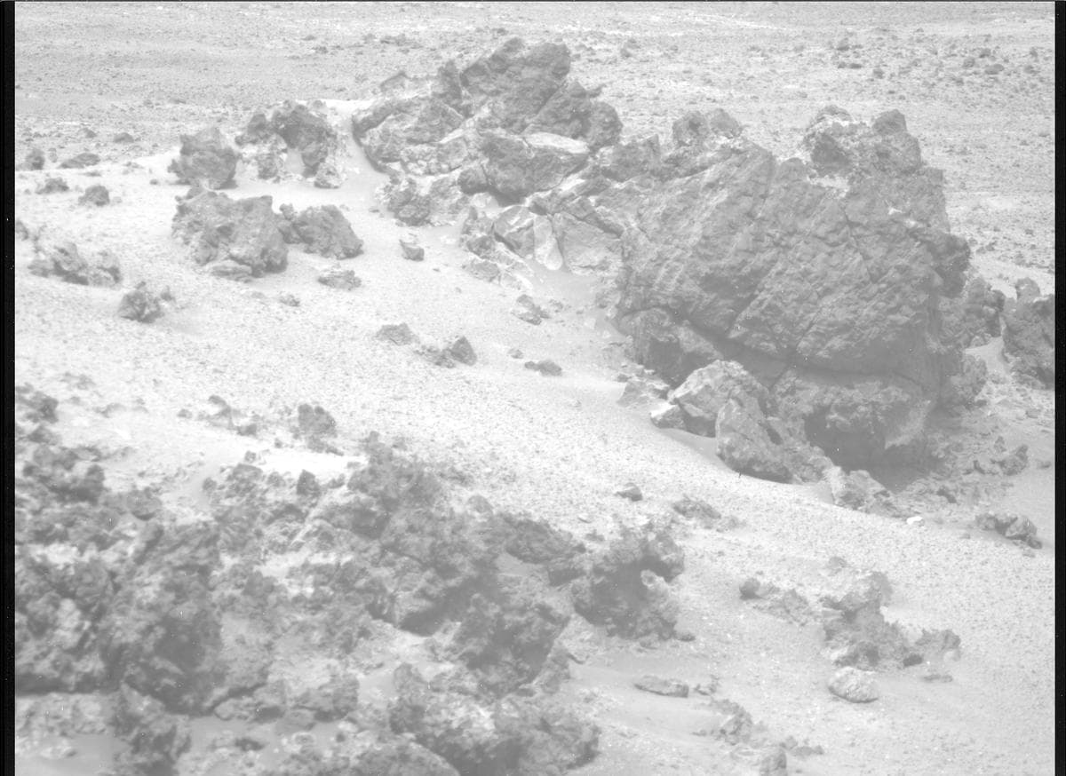 Foto do rover em Marte de 2026-03-13