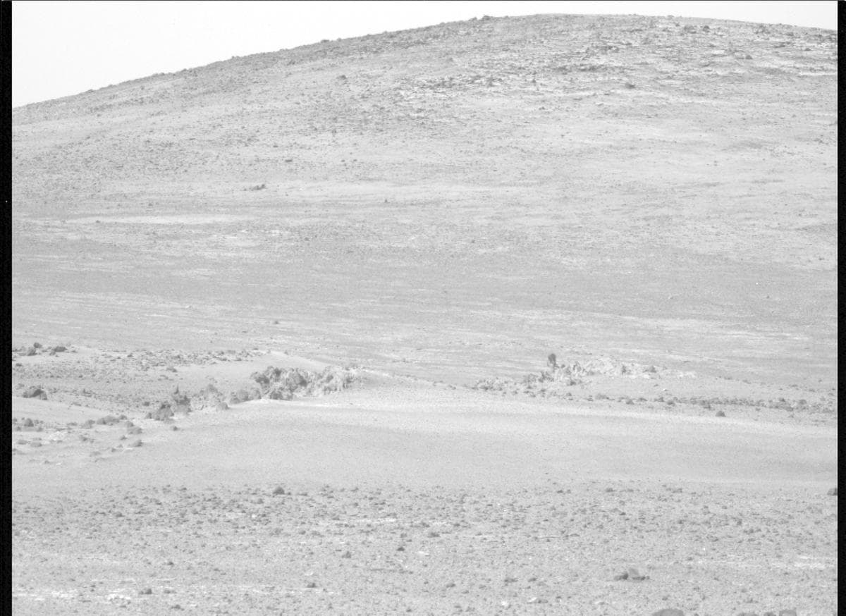 Foto de Marte da câmera MCZ_LEFT